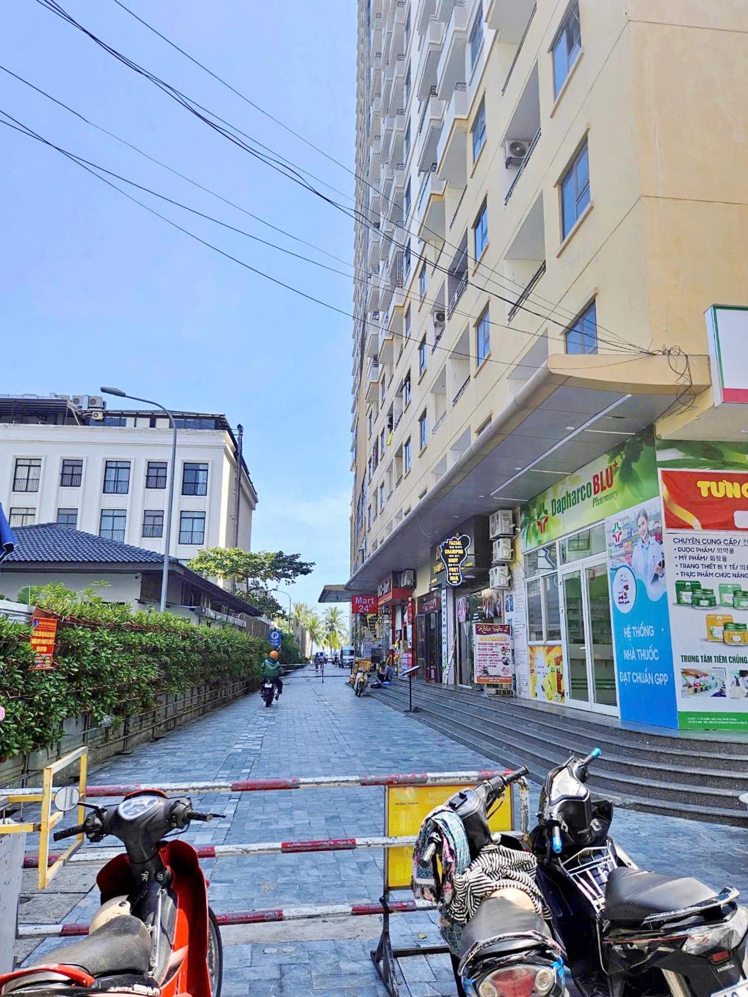 Blue Ocean Apartment At My Khe Da Nang Exterior photo